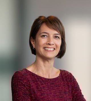 lara brans 375x415 100