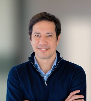 rafael oliveira 375x415 100