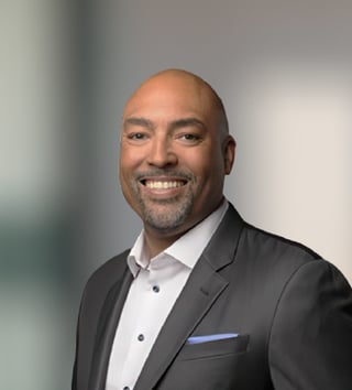 stuart heflin 375x415 100